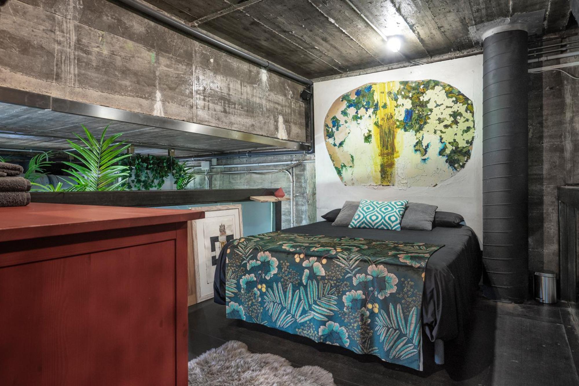 The Loft - With Private Pool & Jacuzzi Hébergement de vacances Corbera de Llobregat
