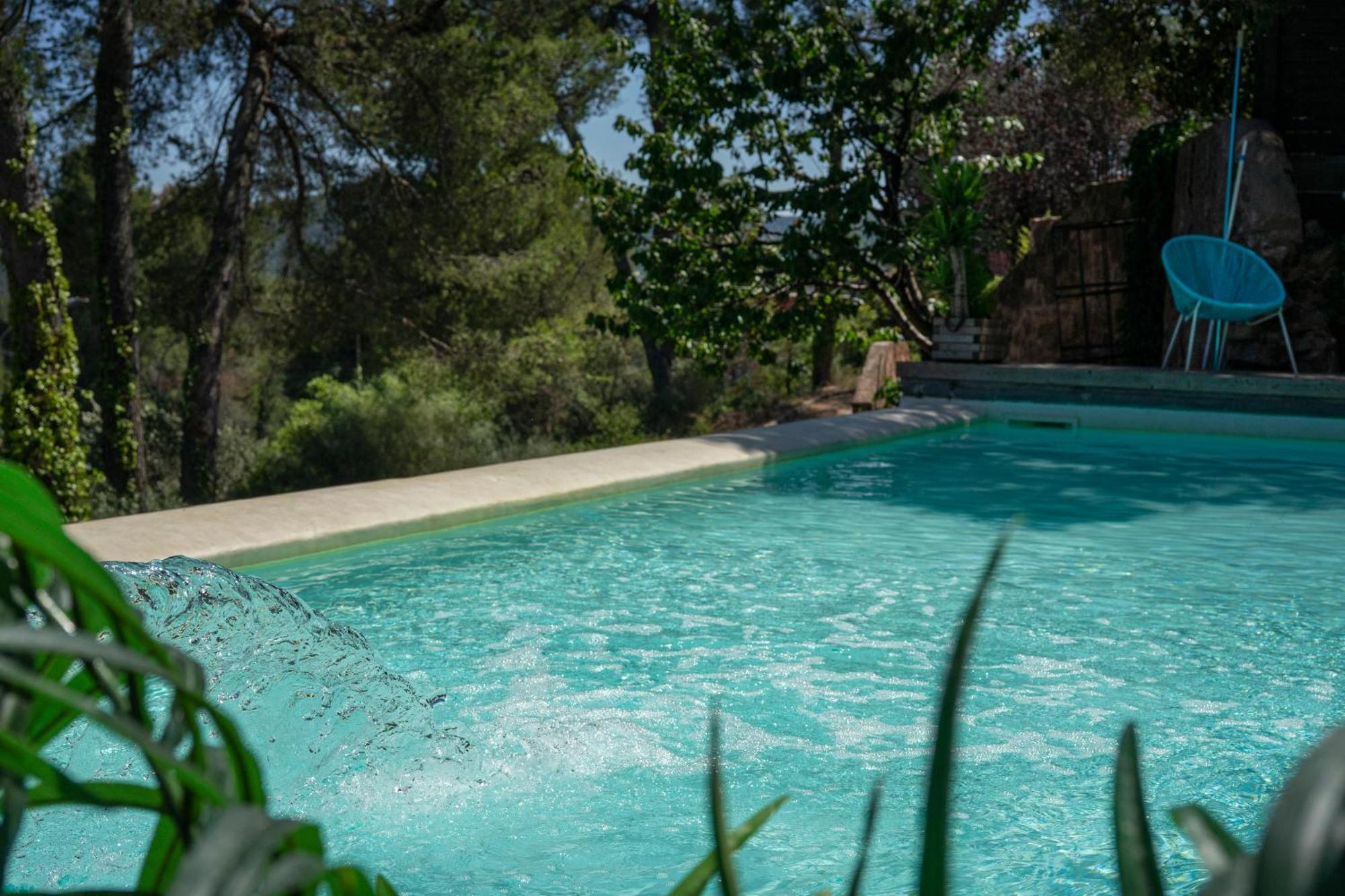 The Loft - With Private Pool & Jacuzzi *